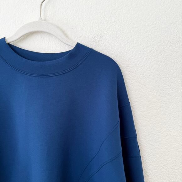 [Abercrombie & Fitch] YPB Blue neoKnit Cropped Crew Neck Sweatshirt Size Large L - Picture 9 of 12